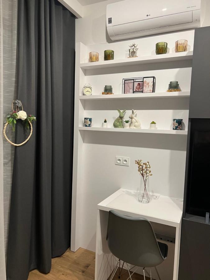 Bielany Apart Joanny Obok Metra วอร์ซอ ภายนอก รูปภาพ